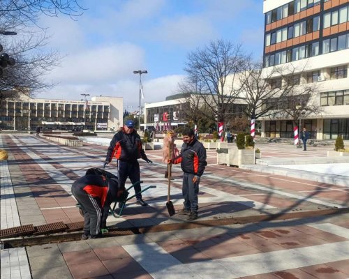 В Благоеврад започна кампания по почистване на отводнителните шахти