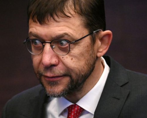 Близкият на Христо Иванов съдия Йонко Грозев е обсъждан от ПП-ДБ за главен прокурор