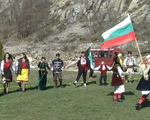С нова традиция отбелязаха 3 март в Гоце Делчев