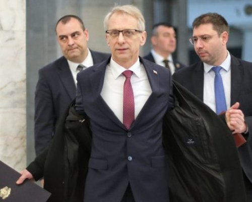 Денков депозира в НС оставката на правителството