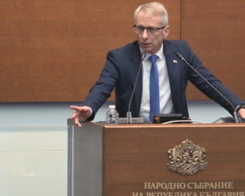 Депутатите приеха оставката на кабинета Денков