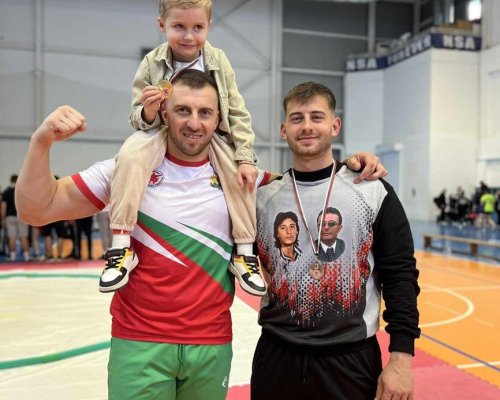 Спортните постижения завладяха Община Симитли! Адриян Айков от Симитли на ТРЕТО място в Републикански шампионат по сумо