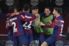 Барселона отстрани Наполи, Арсенал надви Порто след дузпи