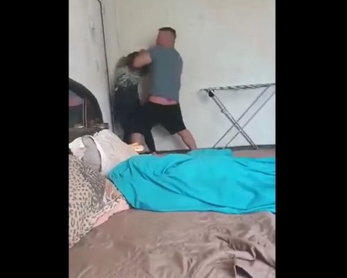 След жестокия побой в Бобов дол: Съдът решава за мъжа, бил жена си пред очите на децата си
