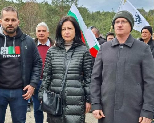 Депутат от Благоевград: С връзки за обувки е кърпена гранична ограда