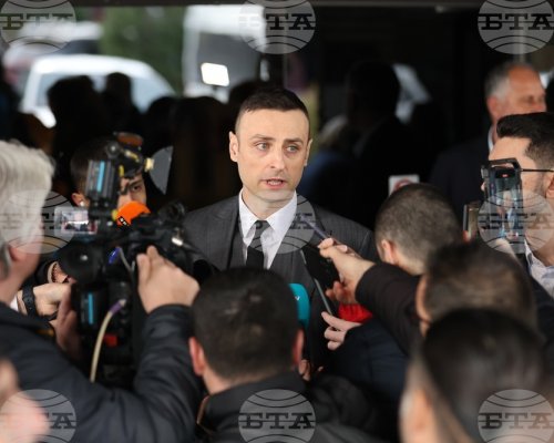 Бербатов: Клубовете са направили своя избор и оттук нататък вече пожелаваме успех на Георги Иванов