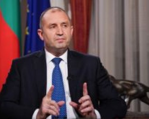 Радев отговори на ПП-ДБ: Президентът издава указ за премиер, не за структура и състав на МС!
