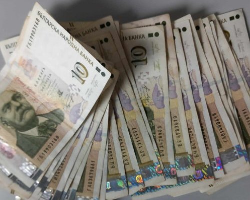 Над 320 хил. българи получиха помощ от държавата за отопление