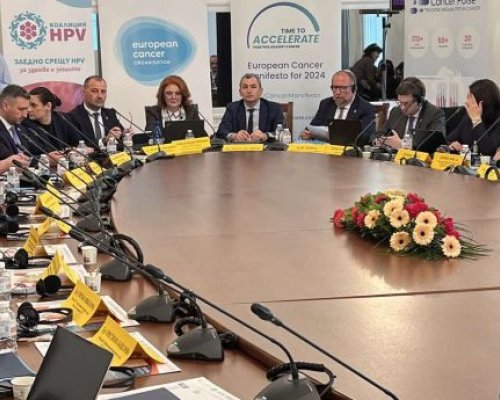 Борбата с рака у нас: ниско ваксинално покритие срещу HPV, липса на скрининги, криза за кадри