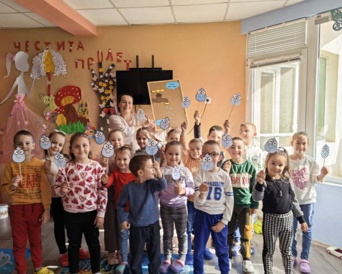 Децата от ДГ Долно Осеново отбелязаха Световния ден на водата с послание  Пестете водата, тя е живот!