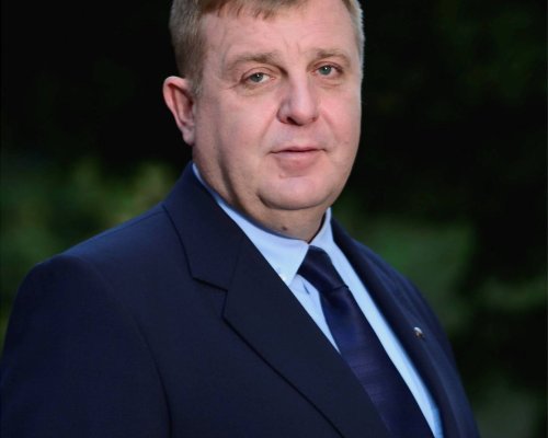 Каракачанов, ВМРО: Сглобката получи своя удобен лубрикант-Костадин Костадинов