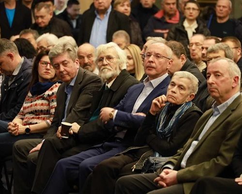 Над 500 социалисти от цялата страна учредиха движение Бузлуджа в БСП