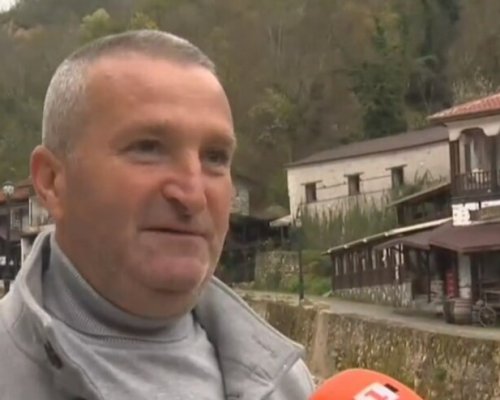 В 21 век: Без аптека и лекарства в Мелник