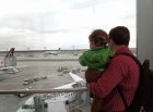 Важен аспект на въздушния Шенген: Децата на разведени родители ще пътуват без декларация