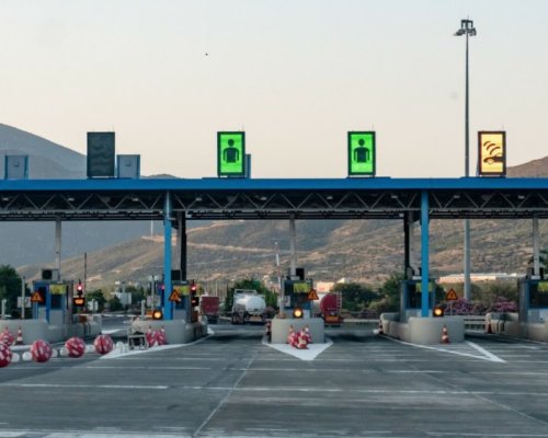 Гърция вдигна пътните такси по магистралите