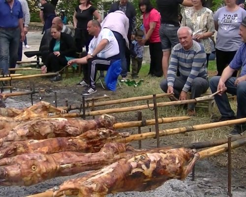 Месец преди Великден: Ще бъде ли по-скъпо агнешкото тази година в Благоевград