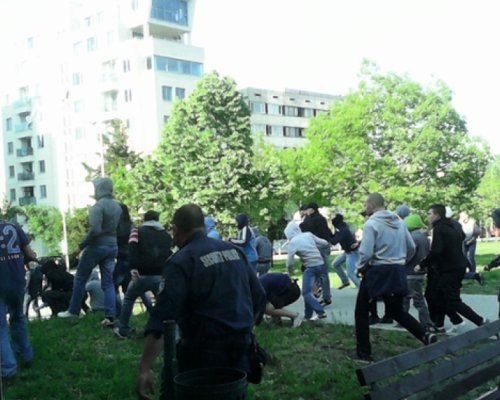 Спречкване между фенове на Левски и ЦСКА в центъра на София