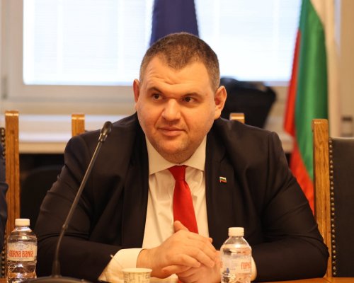 Делян Пеевски, председател на ДПС: Честит Рамазан Байрам! Да превърнем положителната енергия на този свещен празник в двигател за ново начало на модерна и европейска България