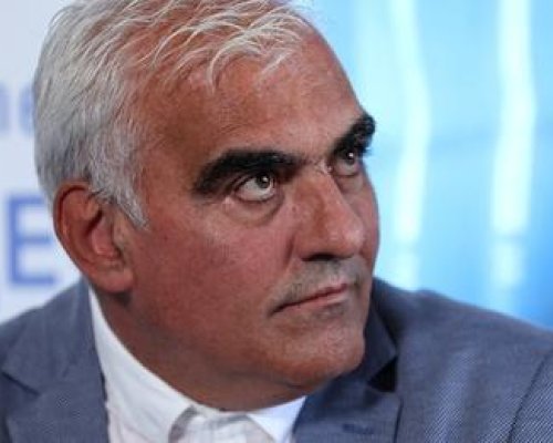 От моя страна декларирам, че ще имате протегната ръка, каза кметът на Дупница в Босилеград