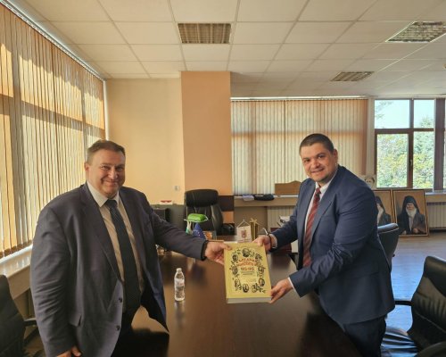На публична лекция в ЮЗУ  Неофит Рилски  Емил Радев запозна студенти и преподаватели с европейското законодателство за дигитализация на правосъдните системи