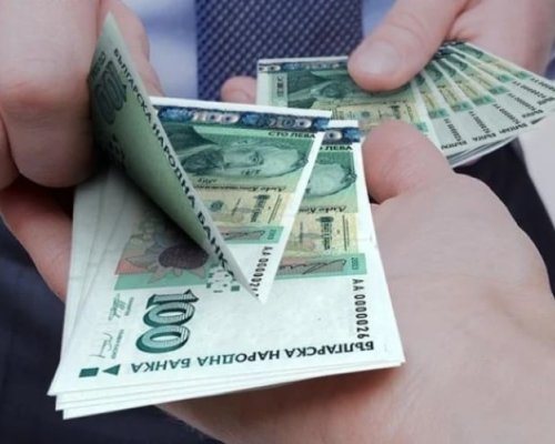 БНБ алармира за фалшиви банкноти от 100 лева