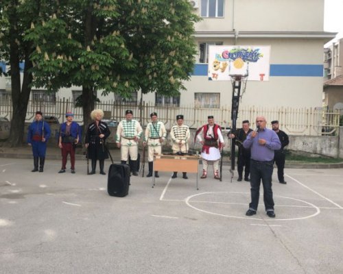 Училище за юнаци ще гостува на различни образователни институции в Благоевград