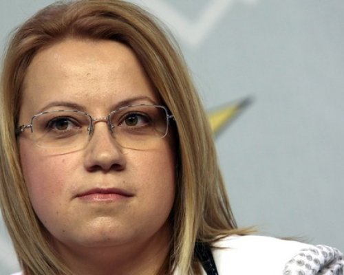 БЕХ уволни Деница Златева като директор на Булгаргази смени ръководството