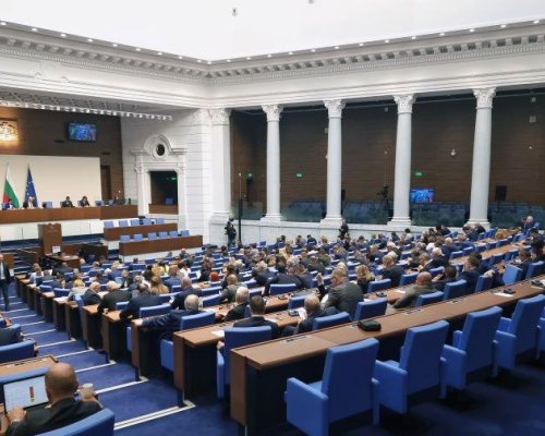 Парламентът ще обсъди на второ четене промени в Закона за българите, живеещи извън България