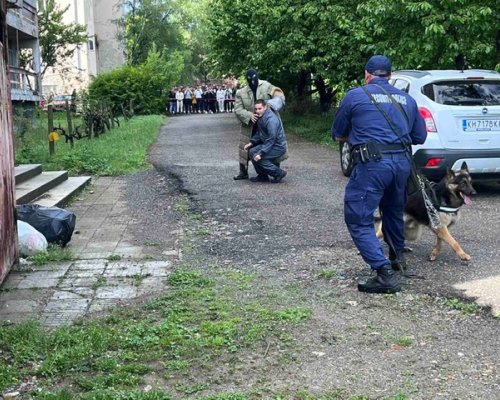 Отвлечен ученик! Симулативна тренировка на ОДМВР-Кюстендил