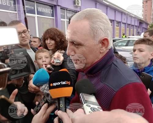 Христо Стоичков: Чувствата са много силни, защото се връщам в онези далечни години, когато играех в България