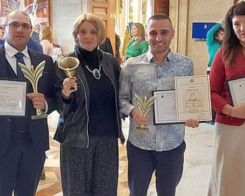 Учители от Пиринско с награди от СБУ и МОН, президентът благодари на преподавателите
