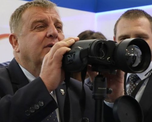 Каракачанов: ВМРО предлага сериозно увеличение на заплащането на медиците
