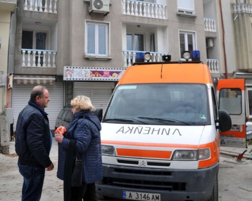17- годишен тийнейджър е намерен мъртъв в дома му