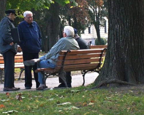 Нулев интерес: Възрастните хора в Благоевград въобще не се вълнуват от скока на пенсиите