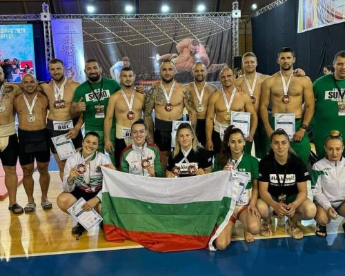 Гордост: Две отличия за Иван Благоев от Европейското първенство по сумо в Гърция