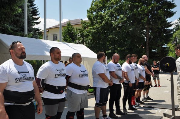 Разлог посреща най-силните мъже на България  в зрелищното състезание Strongman