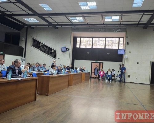 Община Благоевград тегли заем за 14 млн., 24 съветници казаха да