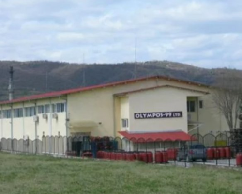 Съдия изпълнител сложи на тезгяха за продан фабриката за маслини на Йоанис Козас