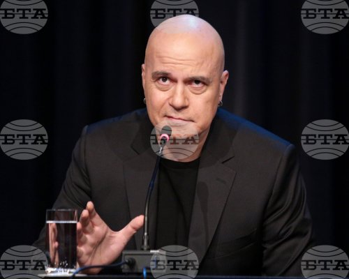 Асфалтирането на път с цел прикриване на следи също е престъпление, заяви Слави Трифонов по повод катастрофата с участието на Кирил Петков