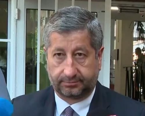 Христо Иванов подаде заявление за напускане на НС