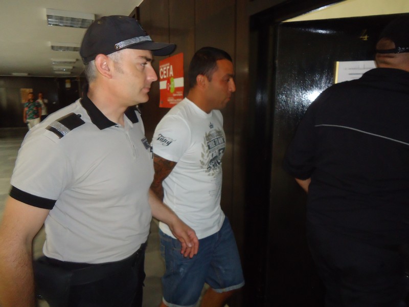 Малкия Фрико осъден на 1 г. условно за 4 гр кокаин