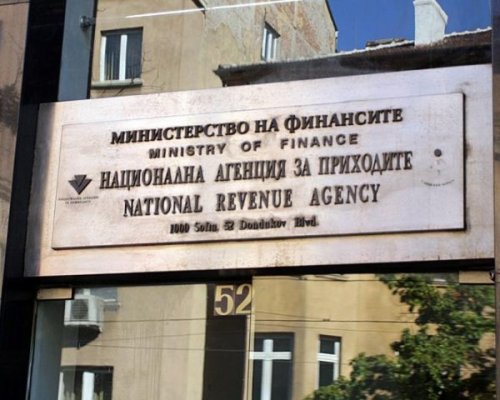 По 37,32 лева на месец здравни осигуровки дължат всички абитуриенти без работа
