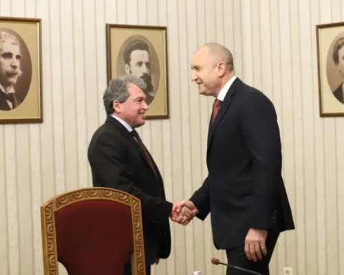 ИТН и Величие получиха покана от Радев за консултации