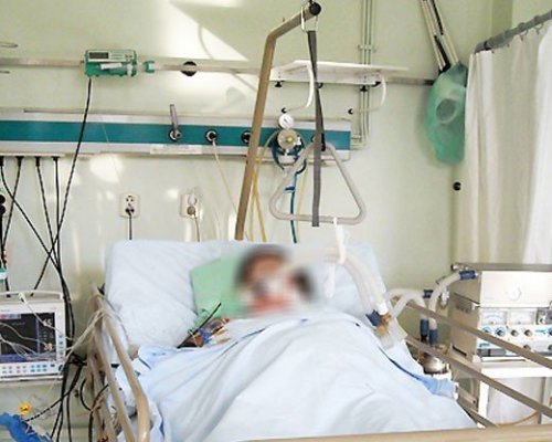 Младеж изпадна в кома след енергийна напитка