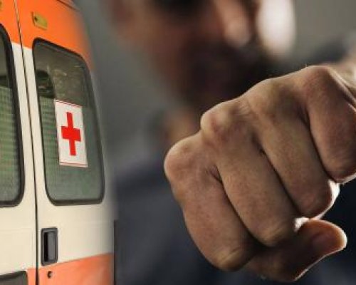 Пребиха зверски шофьор на автобус!