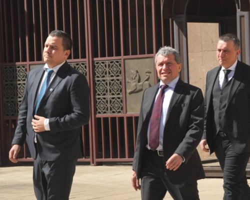 ИТН поискаха третия мандат и президентска република