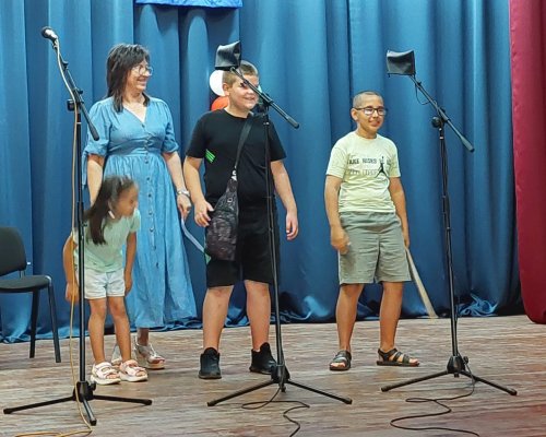 Децата на Белица се потопиха в магнетичния свят на българските народни приказки