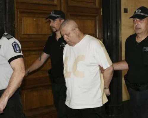 Бившият областен лидер на ДПС във Варна Сали Табаков излиза от ареста без мярка за неоклонение