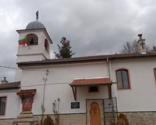 Черквата  Света великомъченица Неделя  в Сатовча отбелязва своя храмов празник