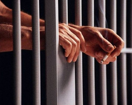 20 години затвор за мъж заради грабеж и опит за убийство на служителка в затвора в Бобов дол